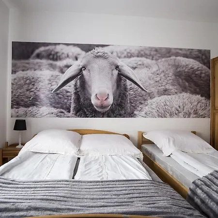 Gronik Bed & Breakfast 3*