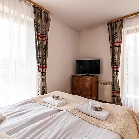 Gronik Bed & Breakfast Gron